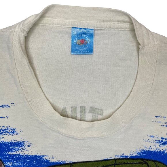 Vintage 94 Taz Looney Tune Bomber Squad Victory All Over Print Freeze T-Shirt XL - Picture 2 of 15